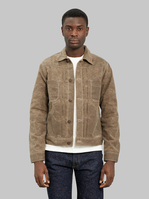 Freenote Cloth Riders Jacket Waxed Canvas Oak model front fit