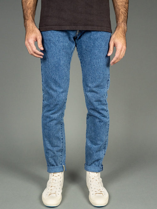 Tanuki Yurai Stonewash High Tapered Jeans Front Look