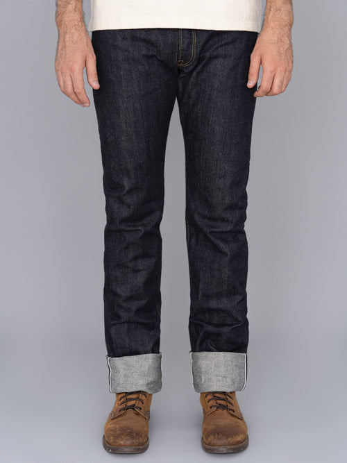 The Flat Head 3002 14.5oz Slim Tapered selvedge Jeans front fit