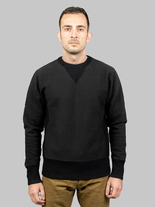 UES Puca Purcara Loopwheeled Sweatshirt Black model front fit